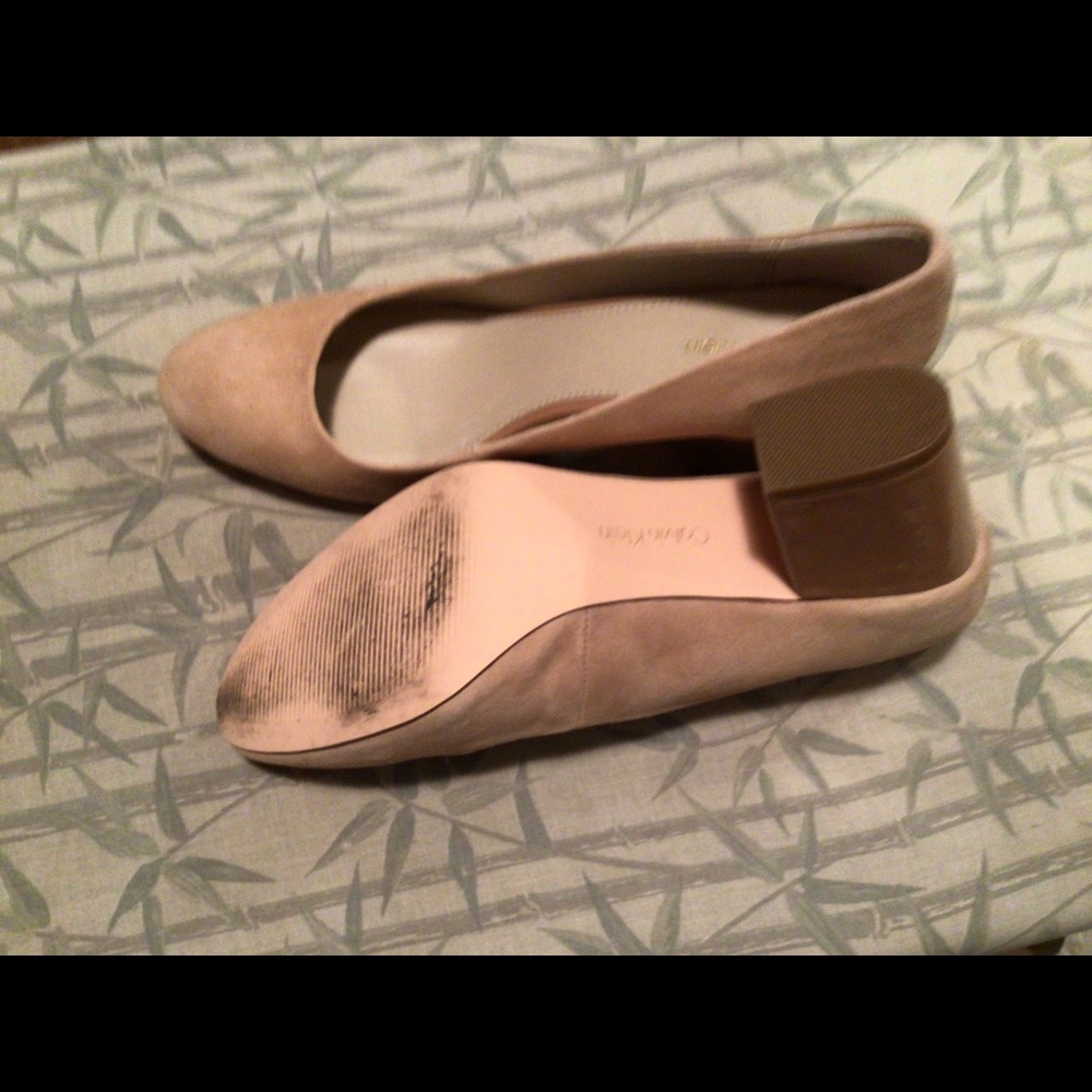 Calvin Klein Suede /leather2 inch heel